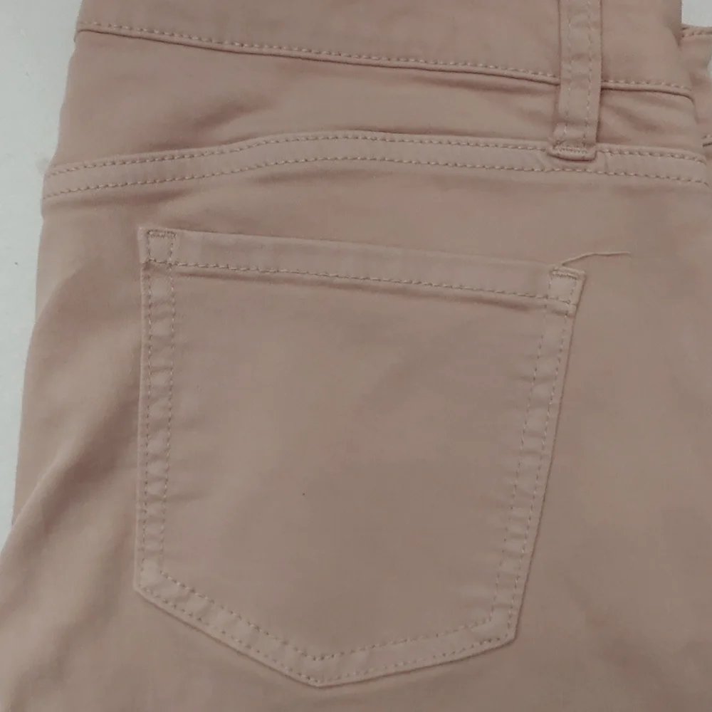 Buffalo David Bitton Women's Size 10 Mid-Rise Soft Capri